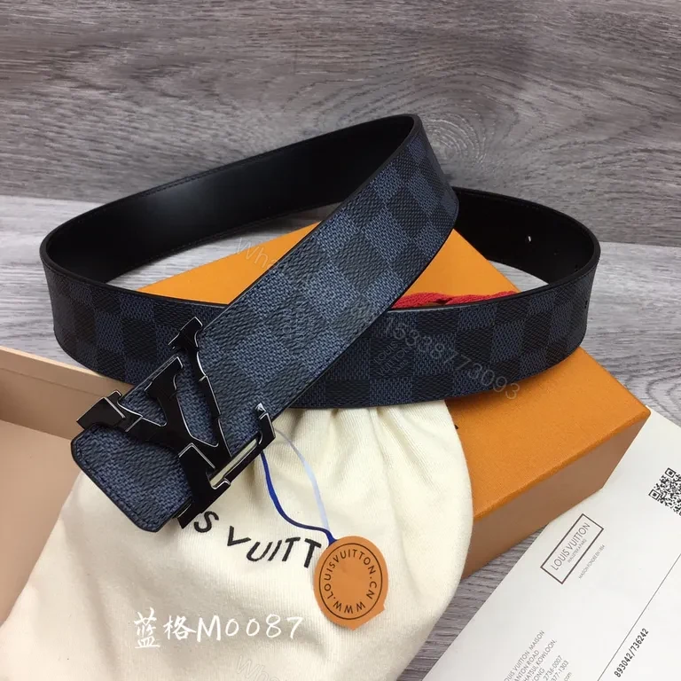Damier Graphite Belt: Signature Pattern, Everyday Luxury accessory — view 1