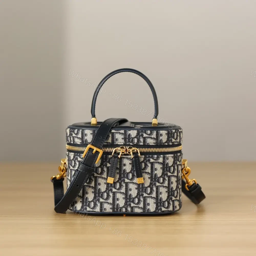 View 4 of 高仿Dior*SignatureVanity系列盒子包免檢版