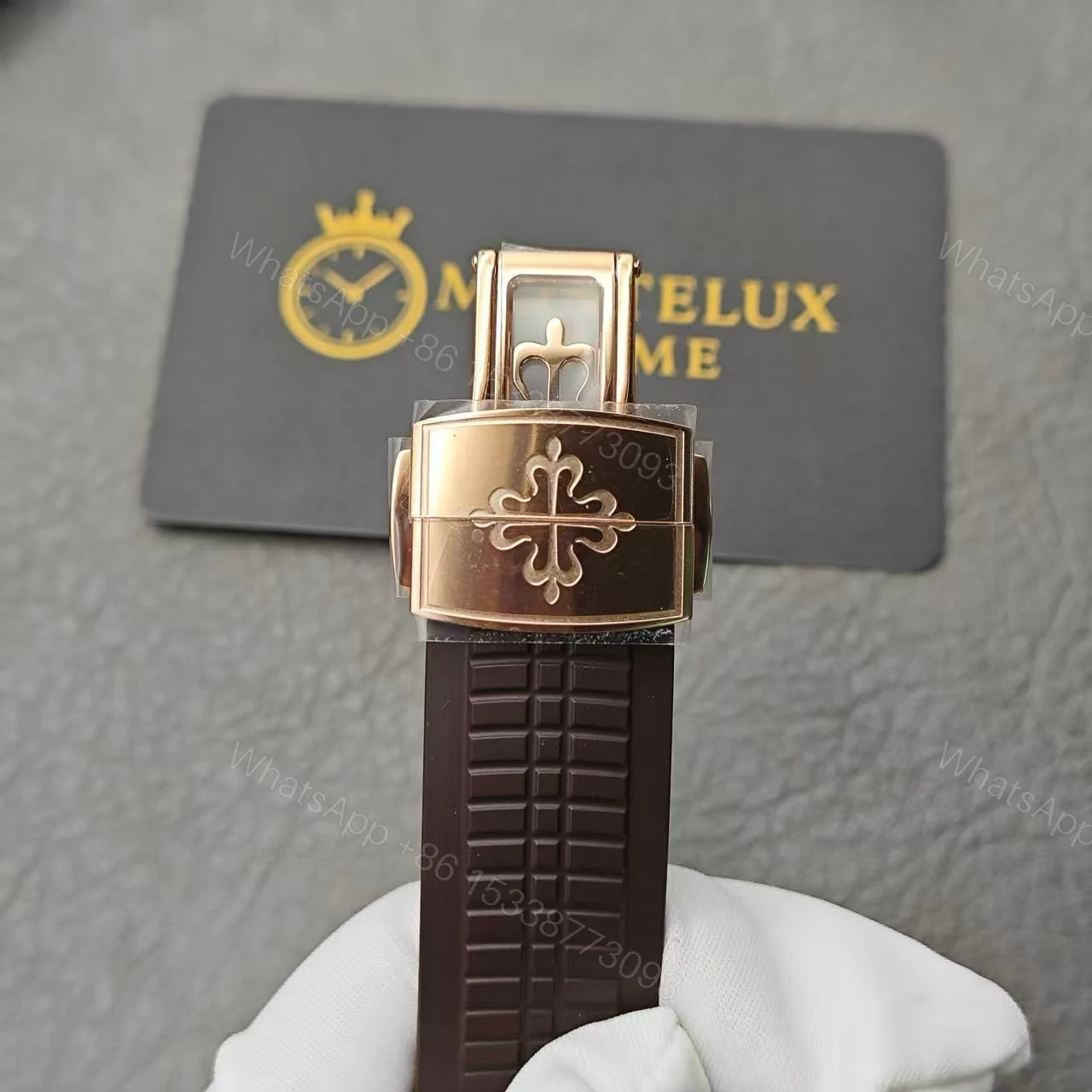 View 8 of Replica Patek Philippe Aquanaut Rose Gold Super Clone