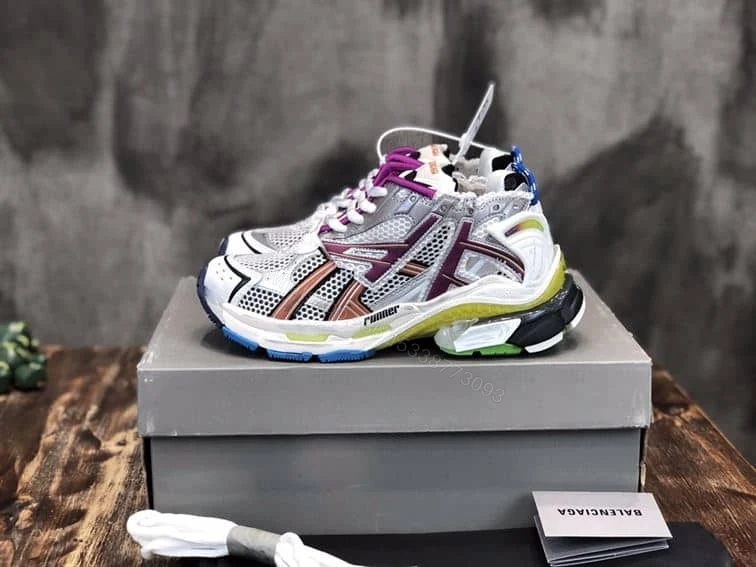 View 2 of BALENCIAGA MEN’S RUNNER TRAINERS IN GREY – BB207