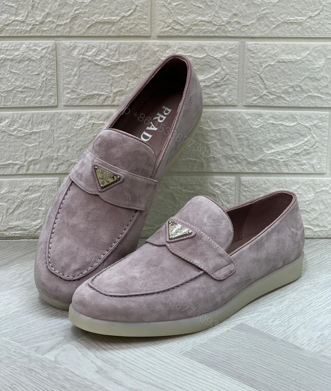 Suede loafers Light rubber sole — view 1