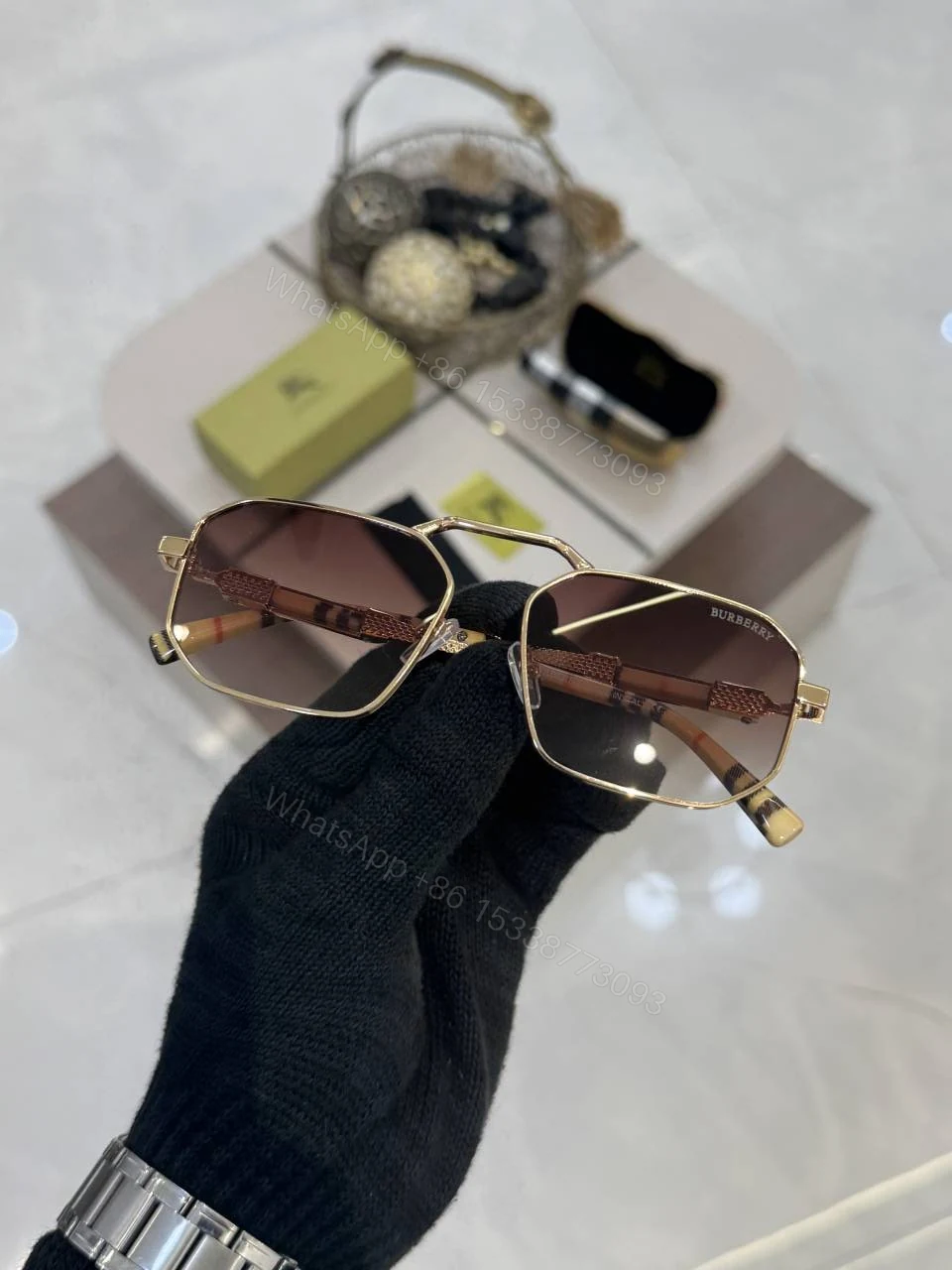 First Copy Burberry 9127 Brown Gold Luxury Designer Sunglasses — view 1