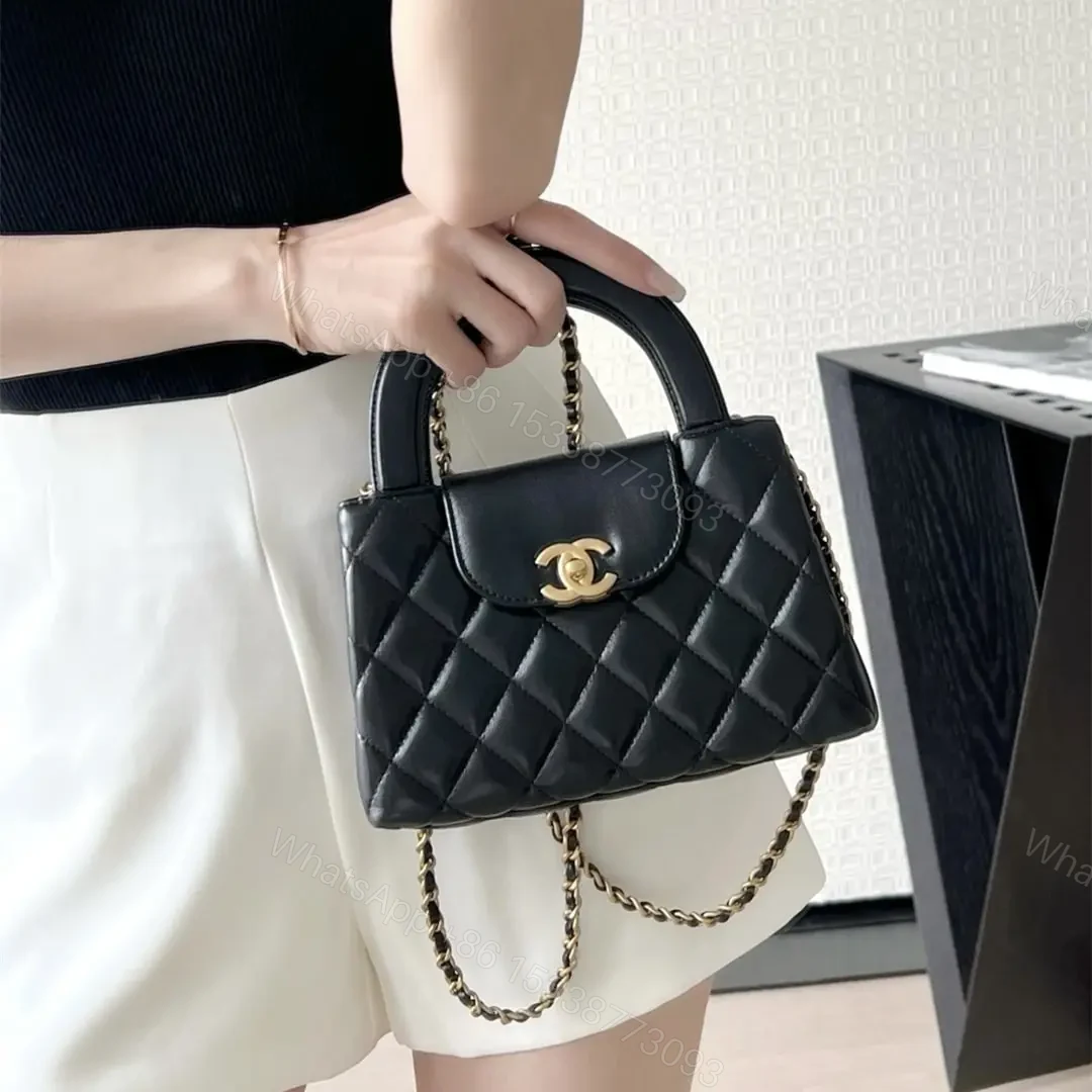 View 23 of 高仿Chanel*25A系列AS4416Kelly羊皮單肩包Mini黑色免檢版