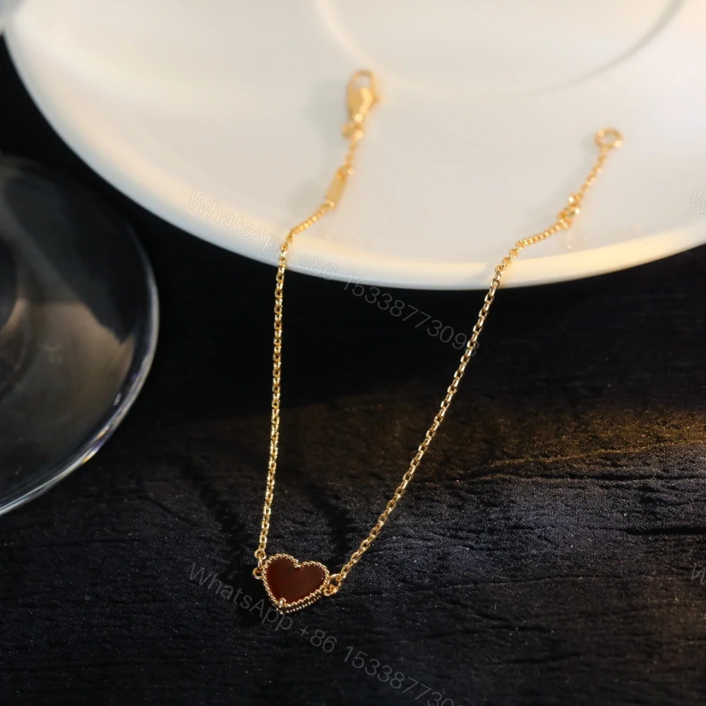 View 7 of 高仿首飾VanCleef&Arpels*RN59L00玉髓愛心玫瑰金手鏈
