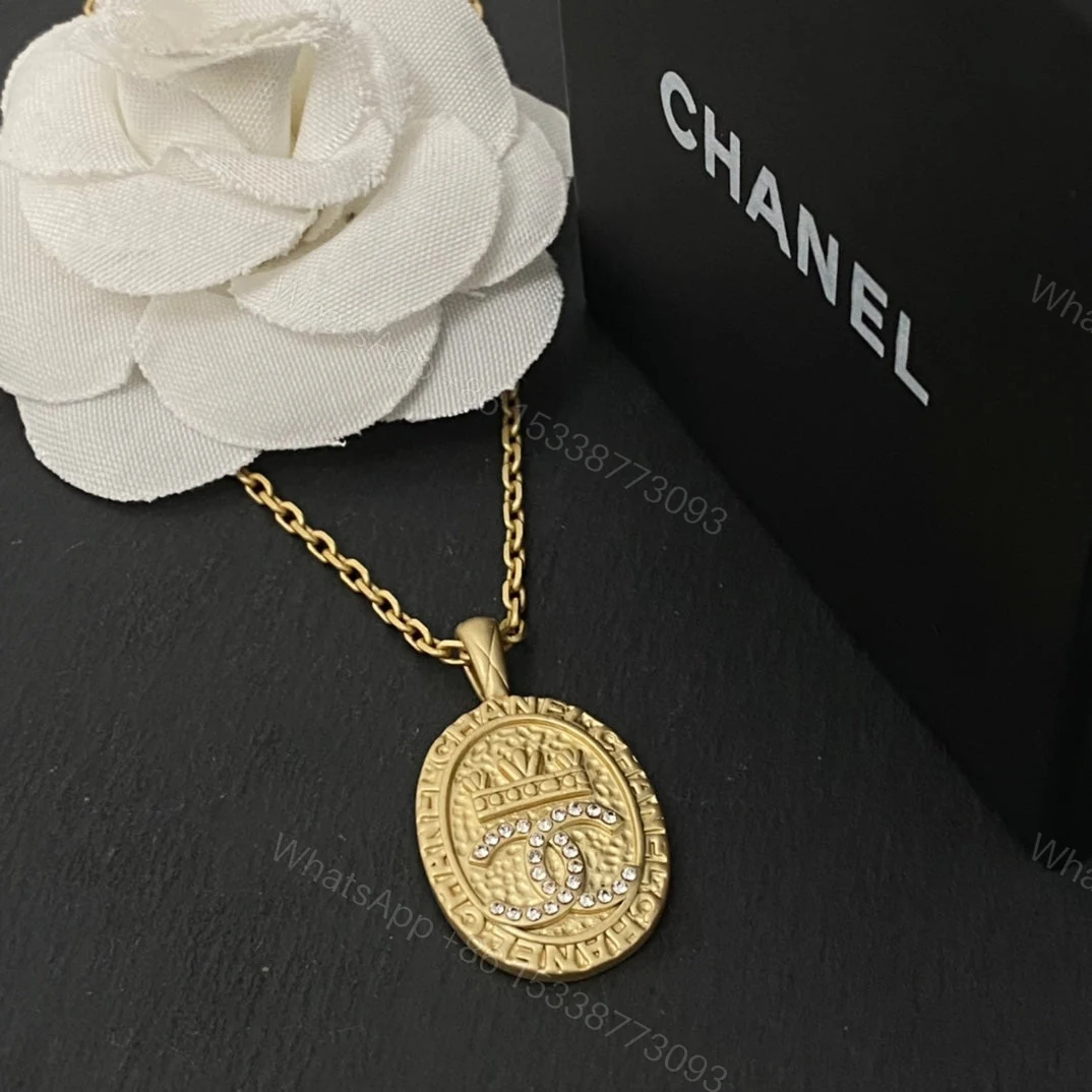 View 3 of EN – Lux Necklace CHL014