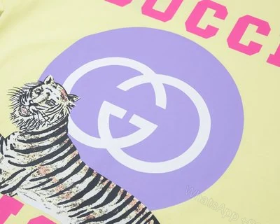 View 7 of GUCCI Tiger T-Shirt – GC0051