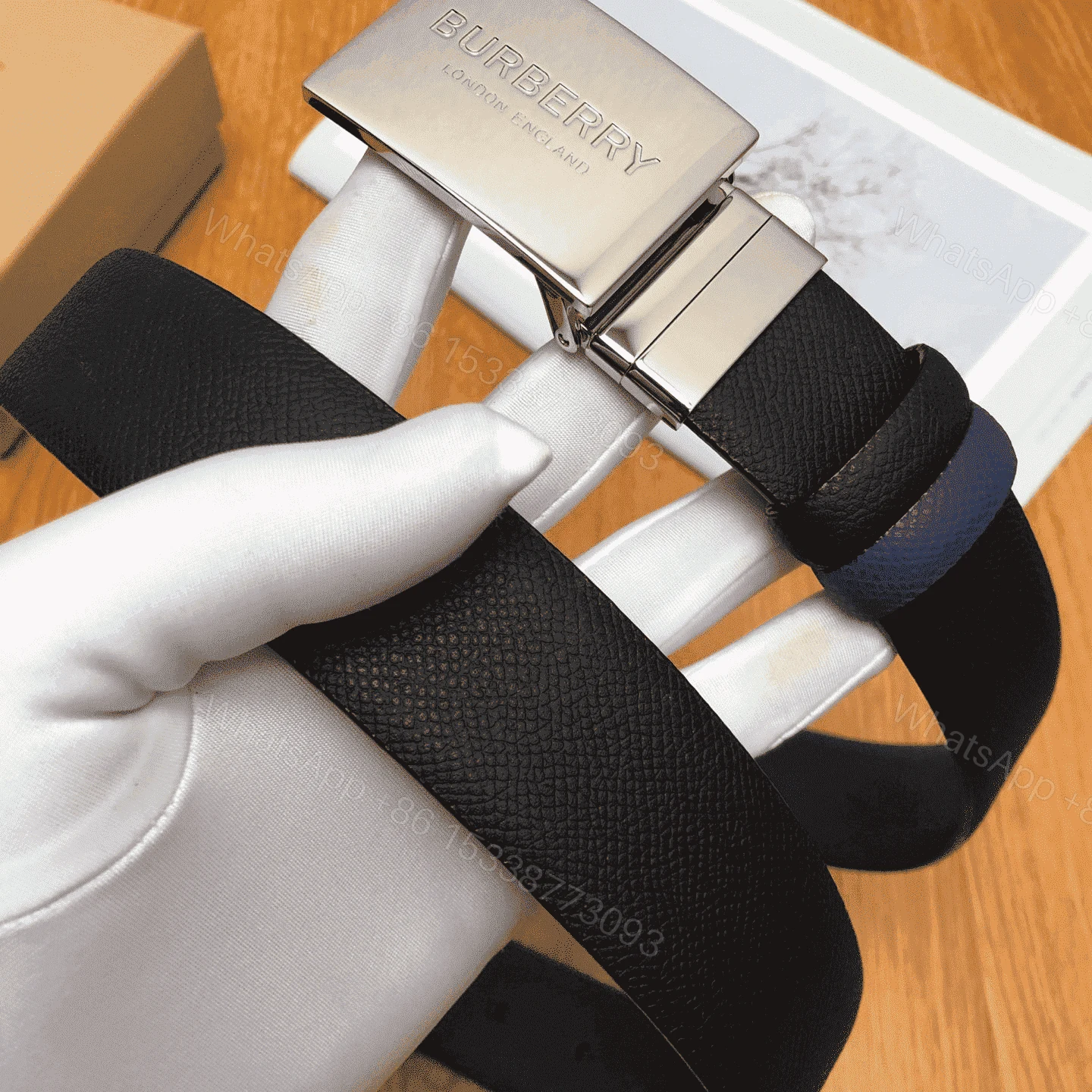 View 7 of BURBERRY REVERSIBLE PLAQUE BUCKLE GRAINY LEATHER BELT – B25