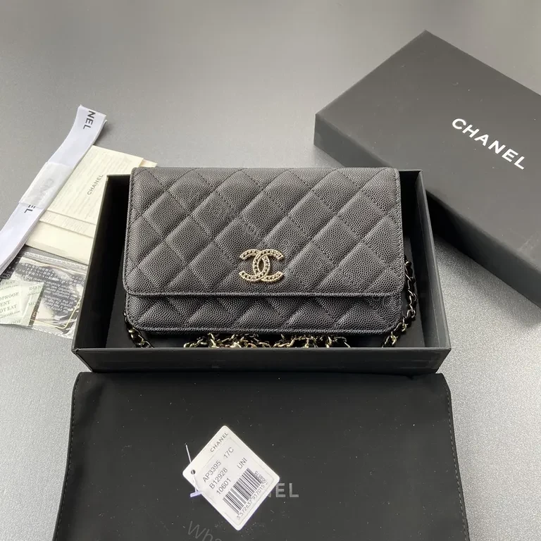 Chic Quilted Flap Wallet Bag: Everyday Luxe — view 1