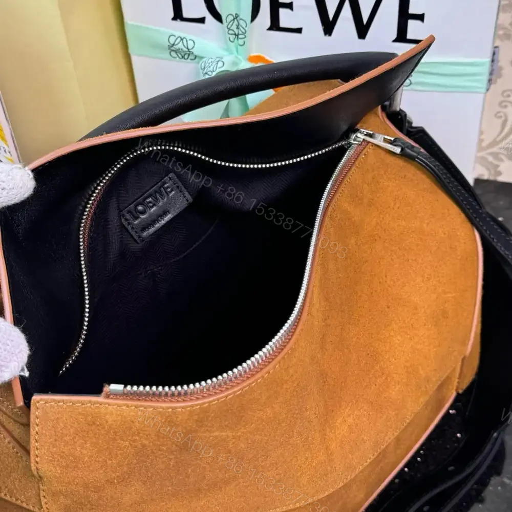 View 7 of 高仿Loewe*Puzzle系列3200麂皮斜挎包干邑色大號免檢版