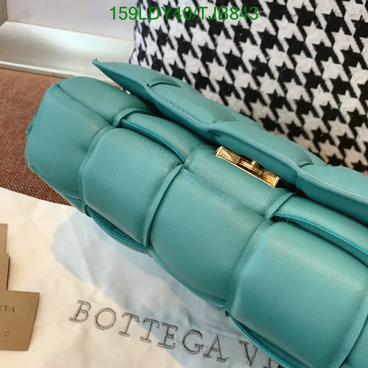 View 11 of Bottega Veneta Red Cross-Body Cassette Bag with Chain and Gold Hardware 6829