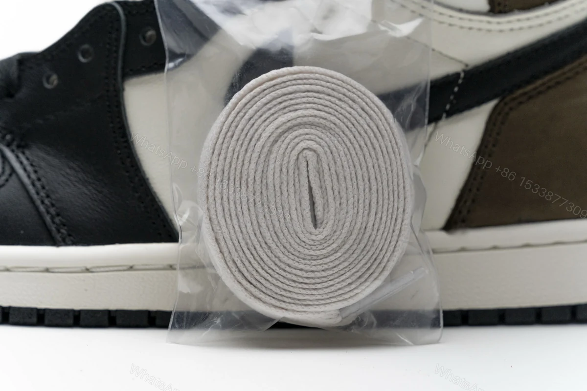View 12 of Air Jordan 1 Retro High OG 'Dark Mocha' 555088-105(GET)