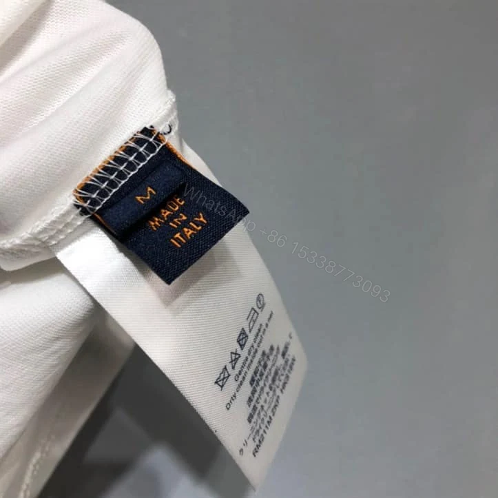 View 7 of LOUIS VUITTON T-SHIRT – LV20