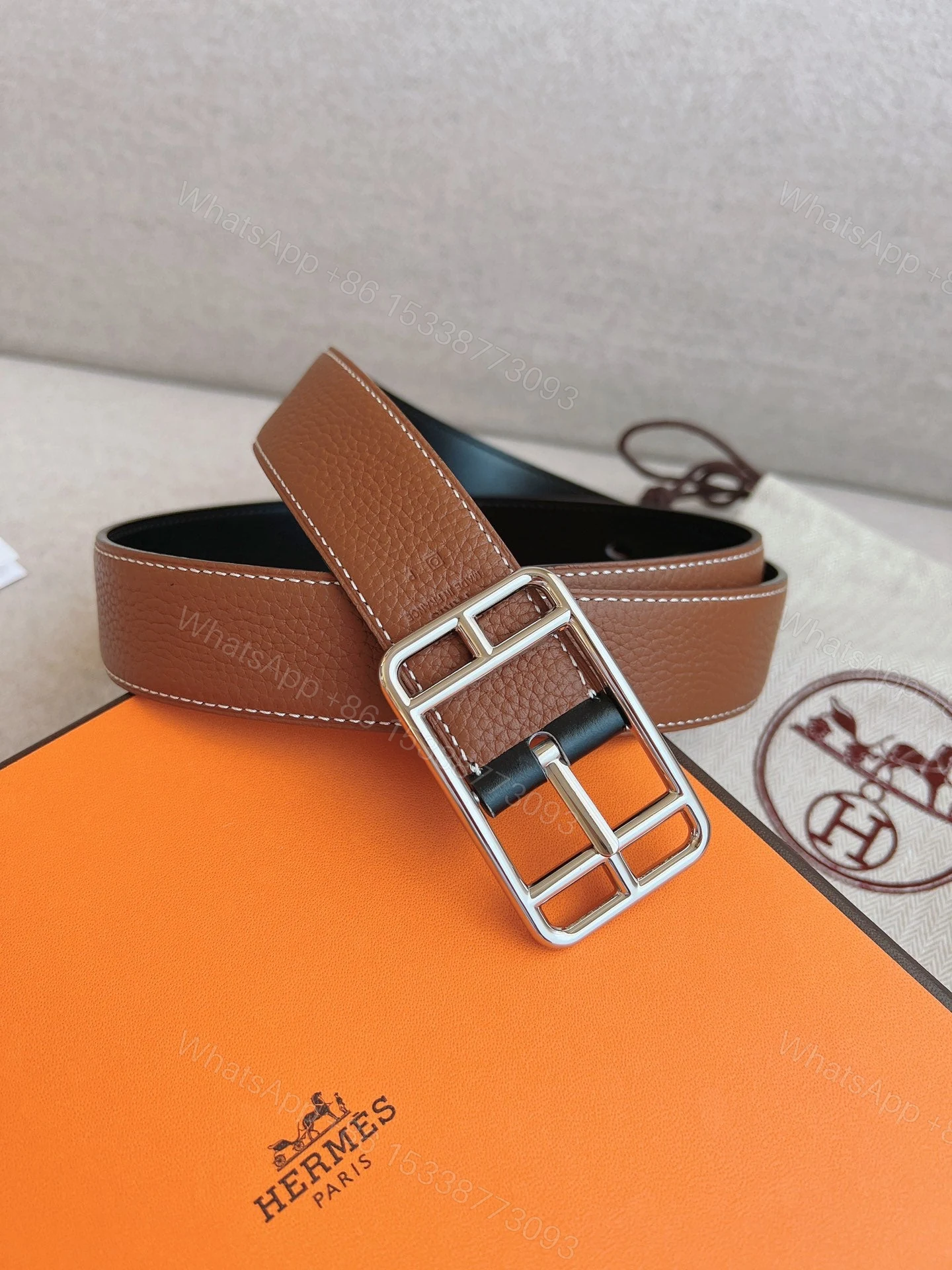 View 2 of HERMES QUENTIN REVERSIBLE BELT BROWN RECTANGLE BUCKLE 32MM