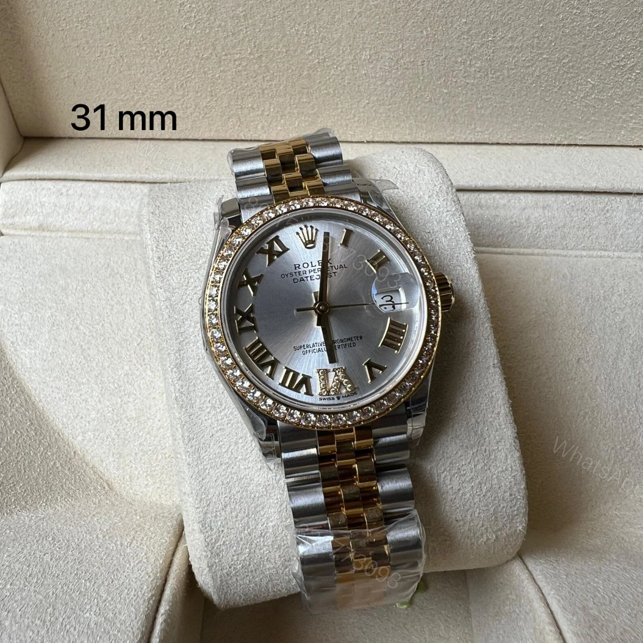 View 2 of Design Rolex datejust 31 oystersteel yellow gold diamand