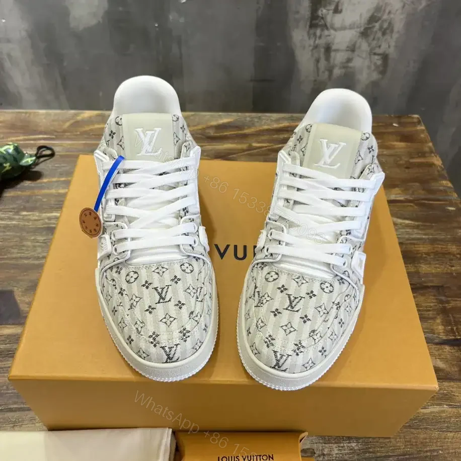 View 9 of LOUIS VUITTON LV TRAINER SNEAKERS IN BEIGE – LSVT345
