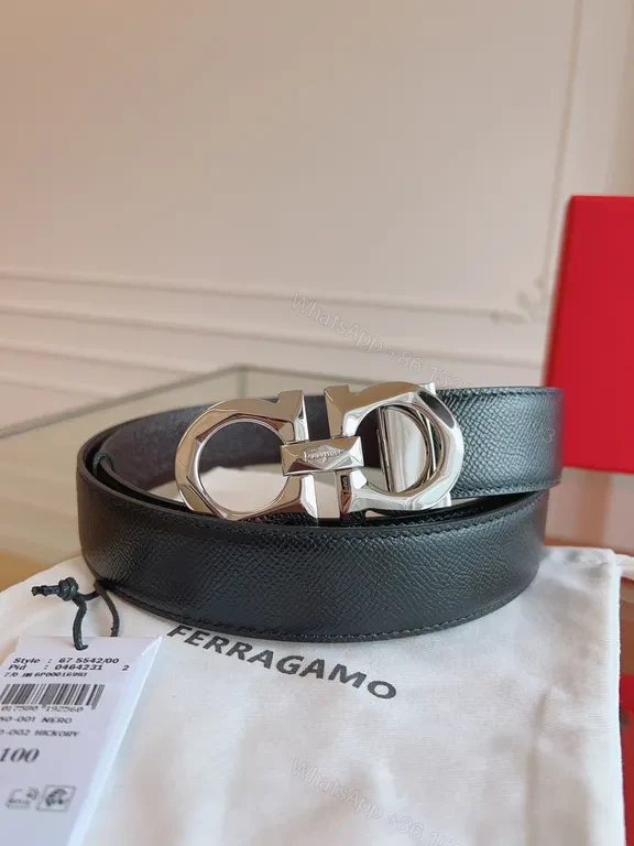 Bold Black Leather Belt: Signature Hardware, Premium Ferragamo Style — view 1