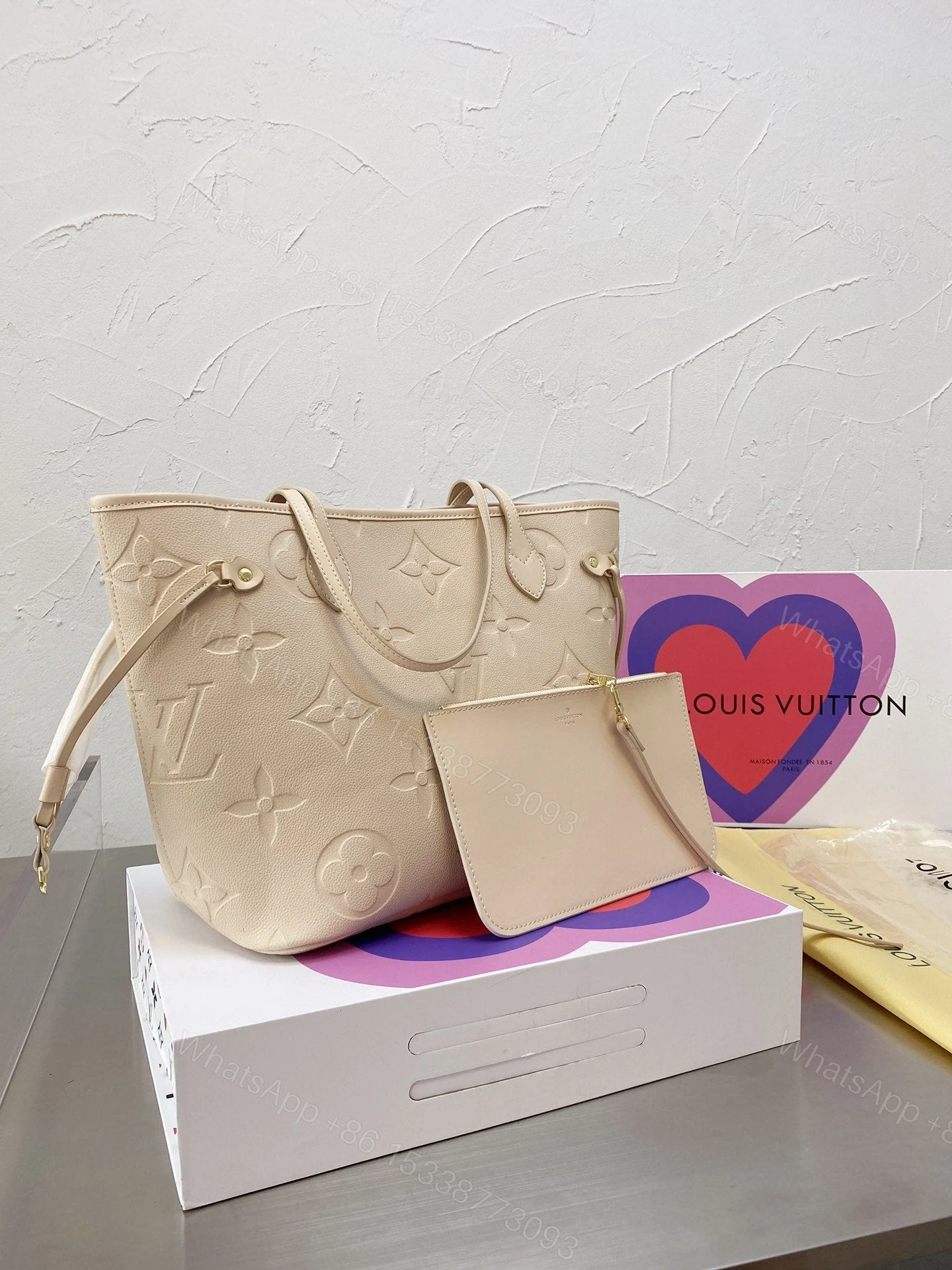 View 8 of Louis Vuitton Neverfull
