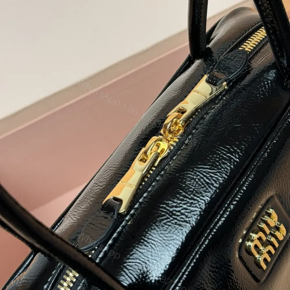 View 7 of 高仿miumiu*Beau系列5BB173漆面羊皮手提包黑色免檢版