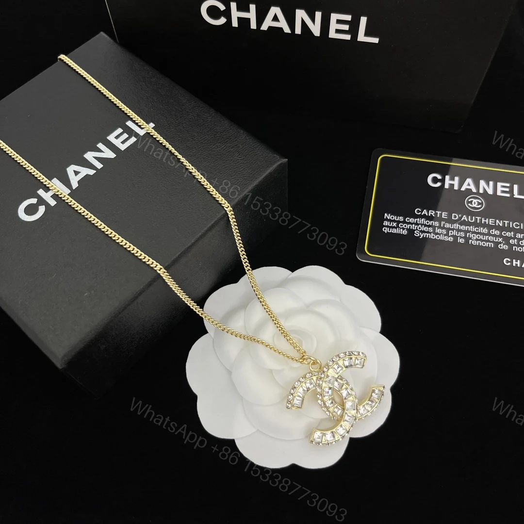 View 3 of EN – Lux Chanel Necklaces 032