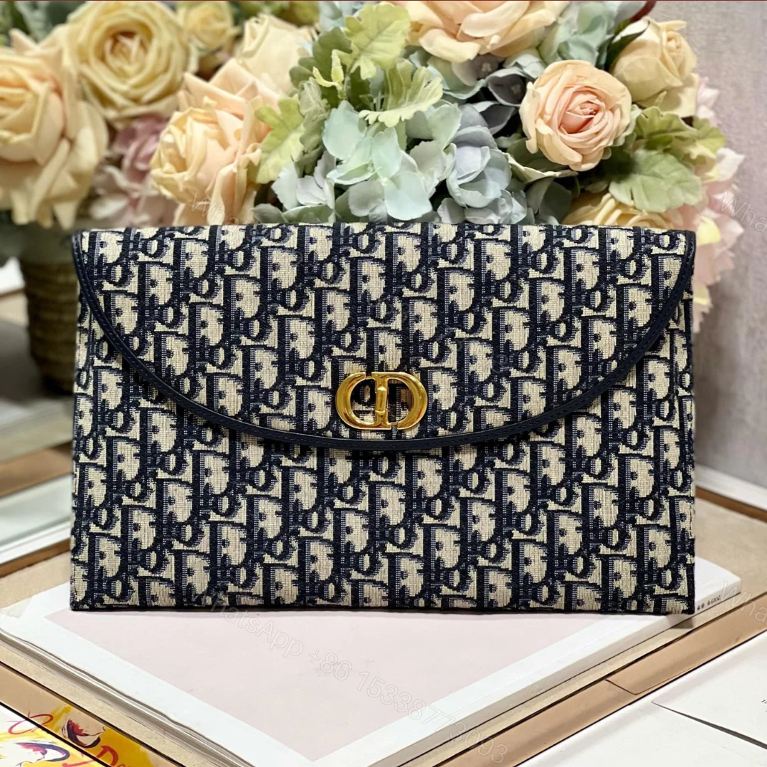 Dior 30 Montaigne Avenue Monogram Handbag Like Auth 30x18x2cm — view 1