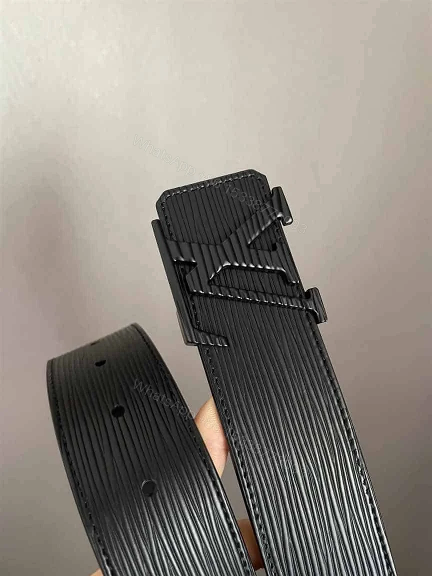 View 2 of LOUIS VUITTON INITIALES 40MM BELT – B160