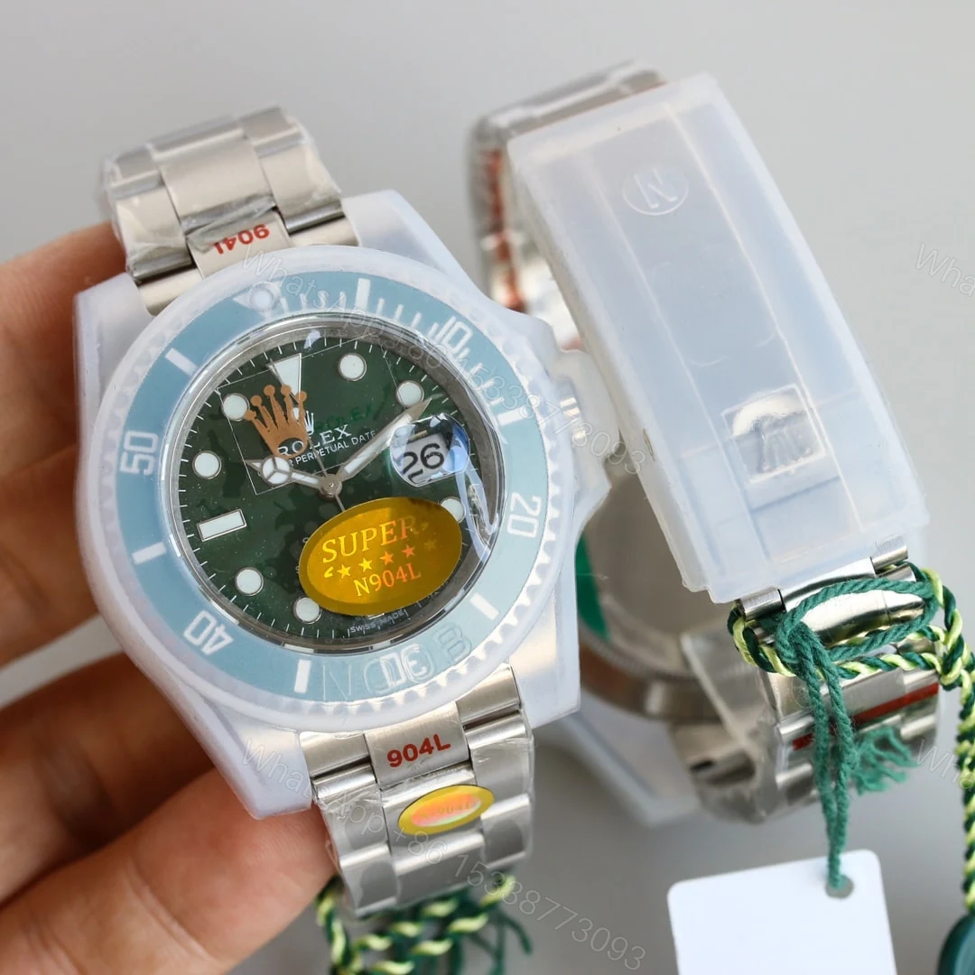 View 9 of Rolex Submariner Date Green Dial 40Mm