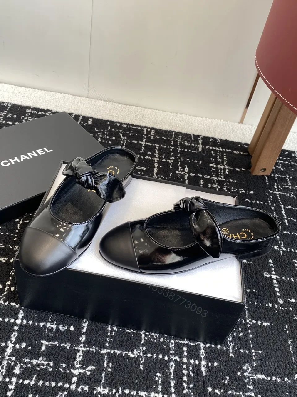 Black Patent Leather Bow Mule - Sophisticated, All-Day Comfort — view 1