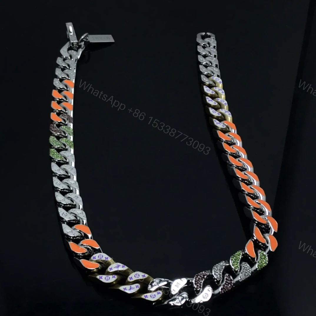 EN – Lux LV Necklaces 056 — view 1