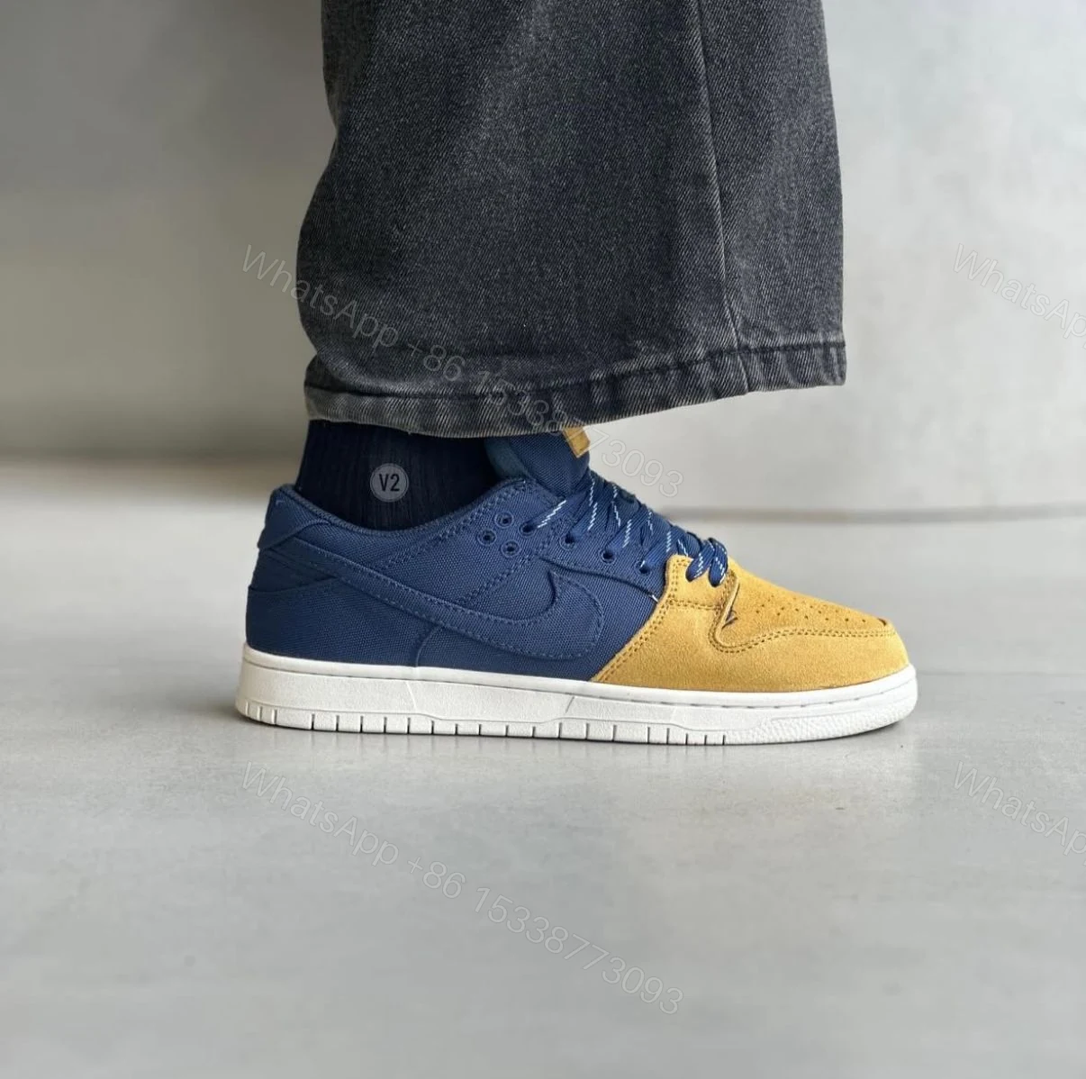 View 7 of FIRST COPY Nike SB Dunk Low Pro Backpack