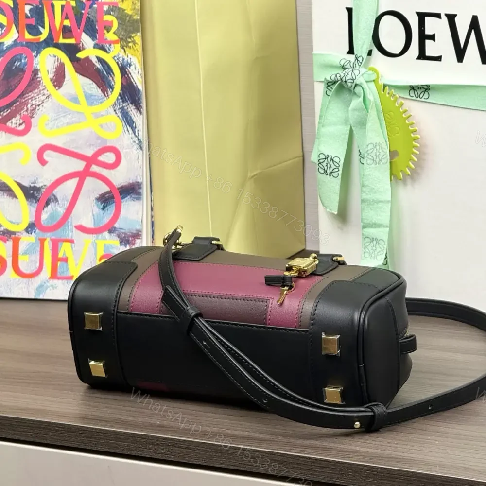 View 5 of 高仿Loewe*Amazona系列1101橫版手提包勃艮第酒免檢版