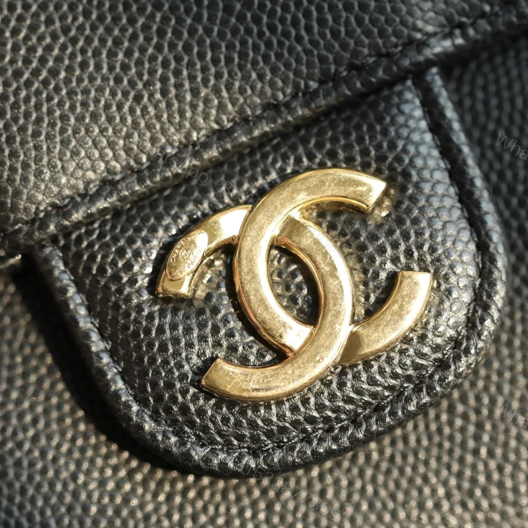 View 10 of 高仿Chanel*26P系列AP5068小牛皮單肩包黑色Mini免檢版