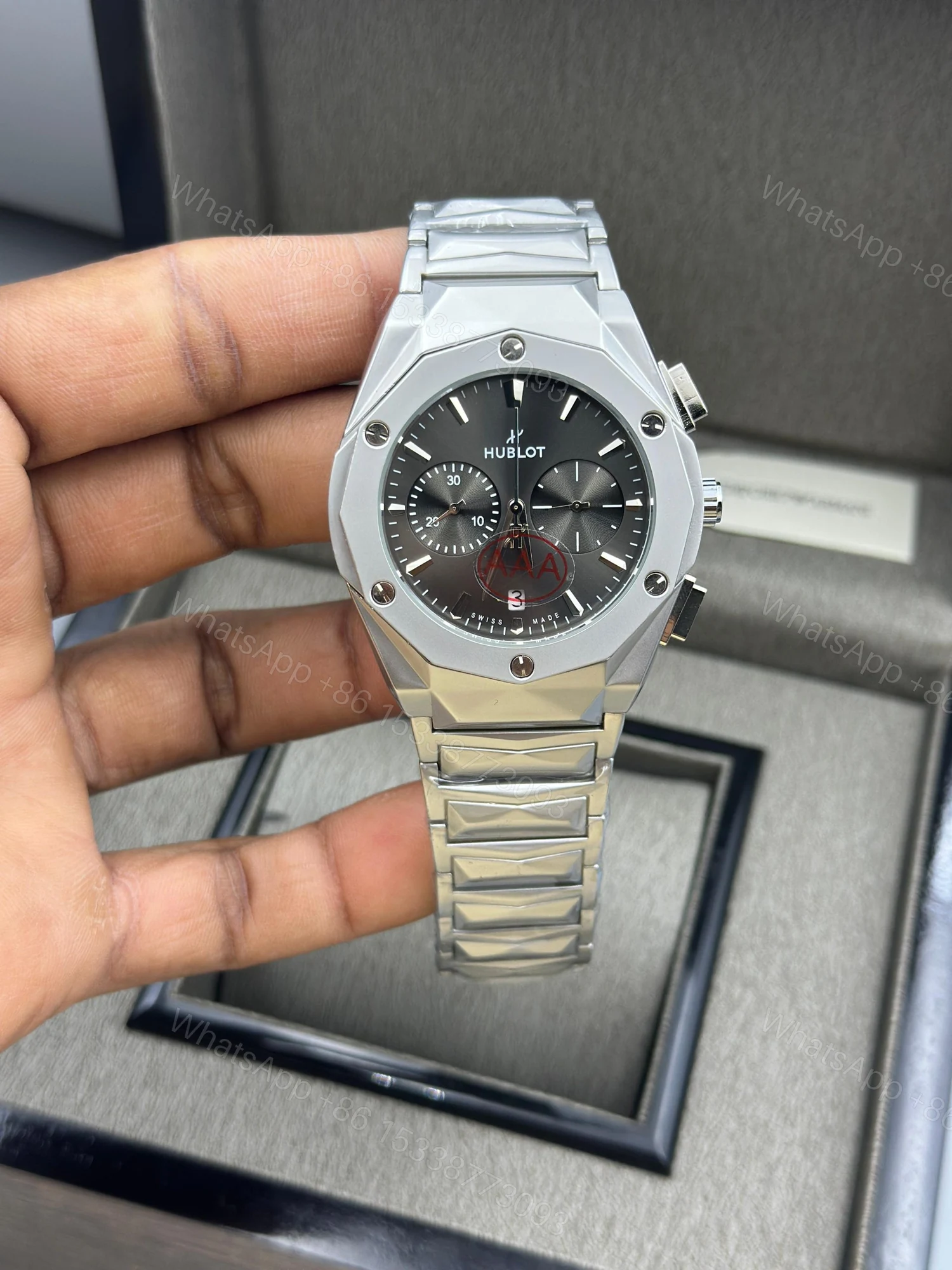 View 2 of FIRST COPY Hublot men’s watch all crono working