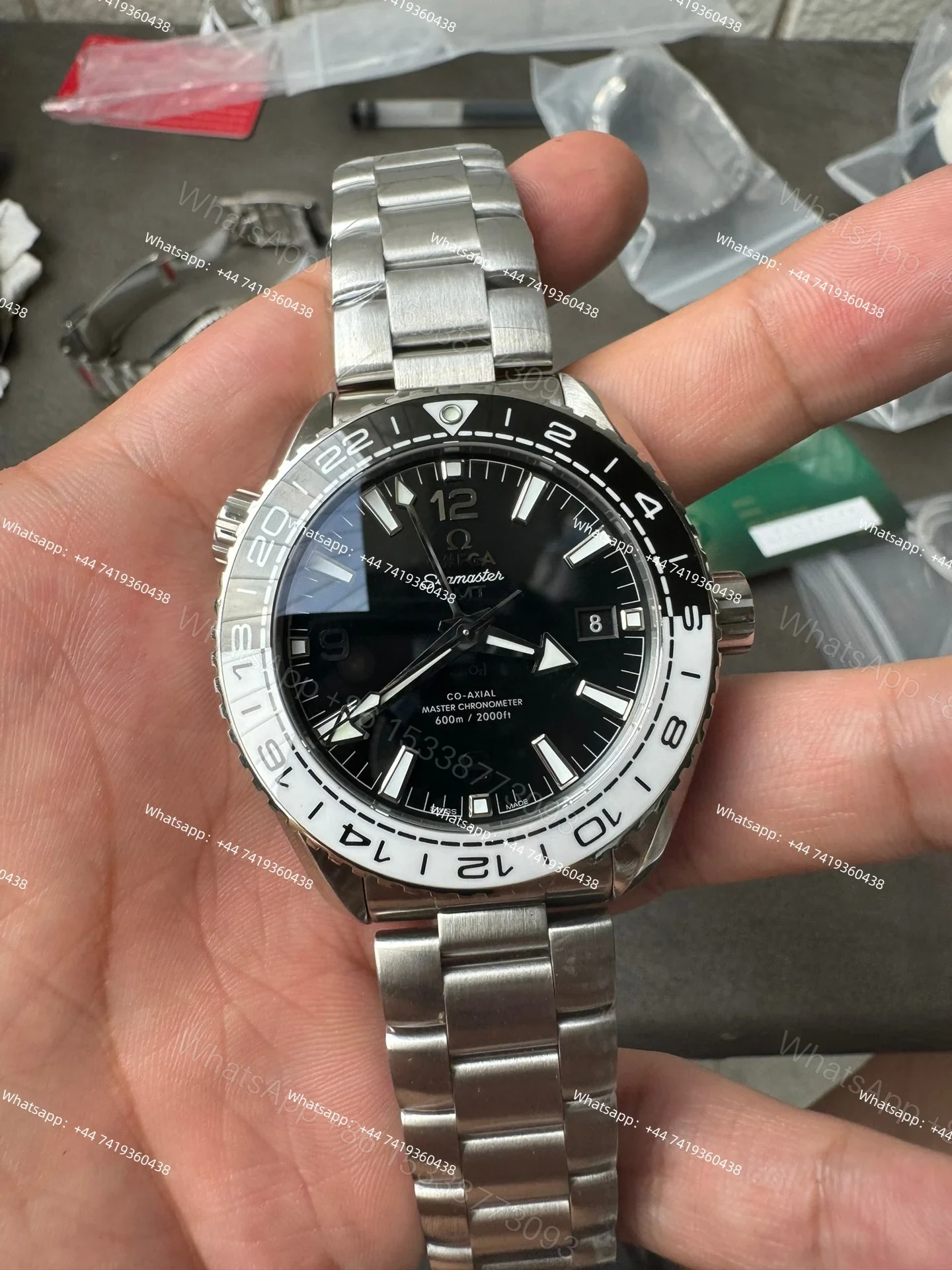 View 5 of Omega Super Clone Seamaster Planet Ocean 600M 215.30.44.22.01.001