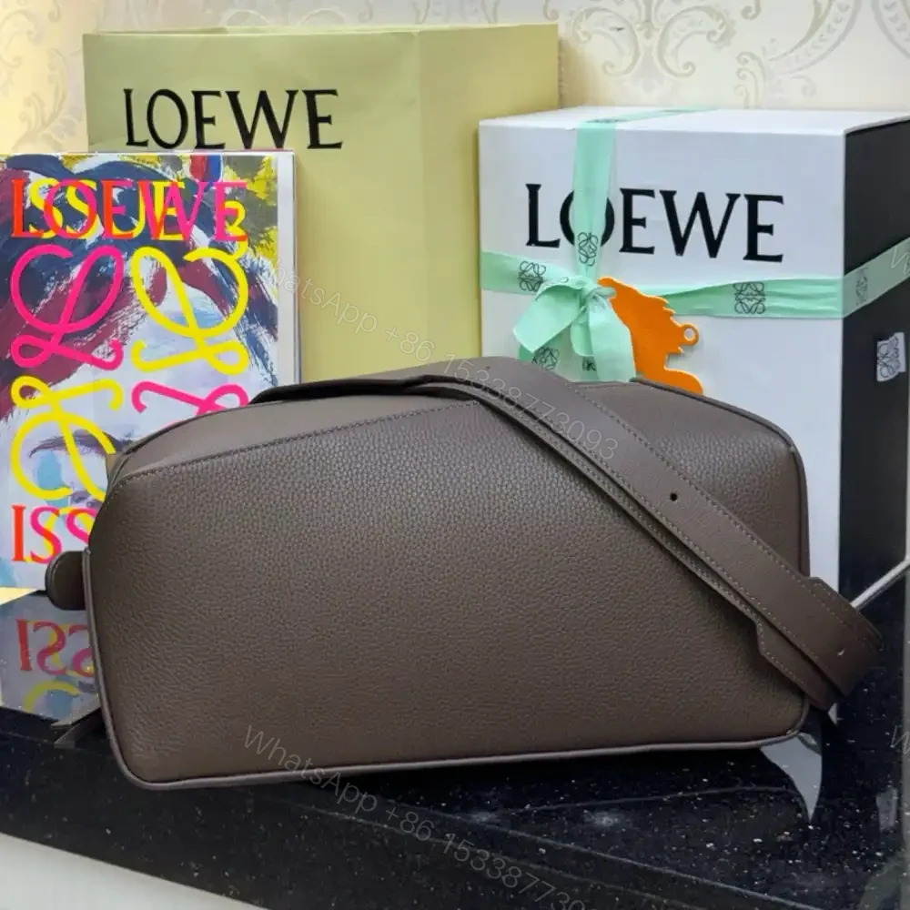 View 4 of 高仿Loewe*Puzzle系列6416小牛皮斜挎包深棕色大號免檢版