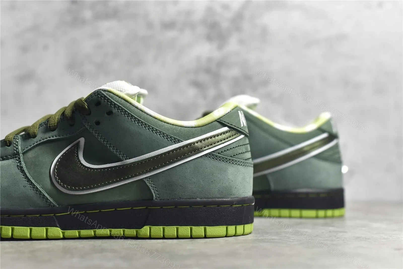 View 5 of UA Nike Dunk SB Low Green Lobster Reps