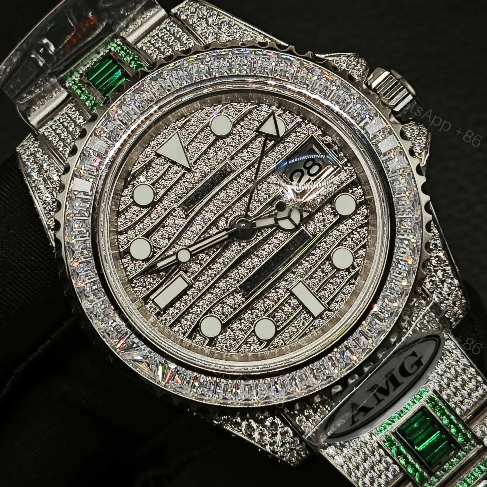 View 5 of Rolex Submariner Meteorite Diamond Replica 40MM Exclusive Green Baguette Steel Bracelet RG-ROLEX-SUB-METEORITE-GREEN-40