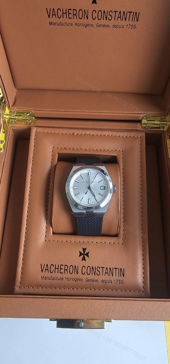 Vacheron Constantin OVERSEAS SELF-WINDING 41mm — view 1