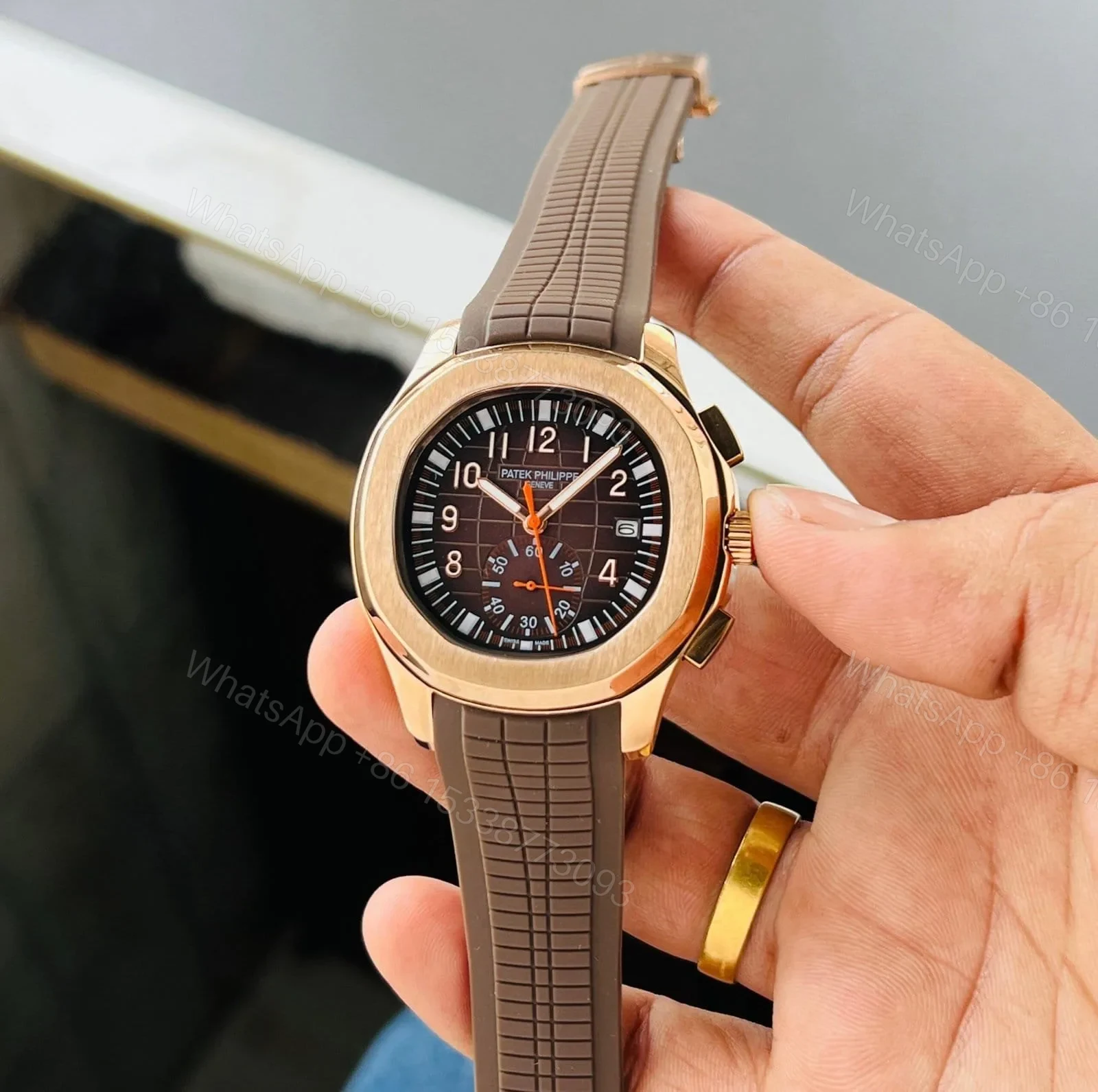 Patek Philippe Aquanaut 5968R — view 1