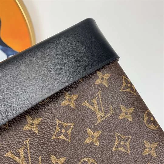 View 4 of LOUIS VUITTON POCHETTE TUILERIES SECOND BAG – LBV264