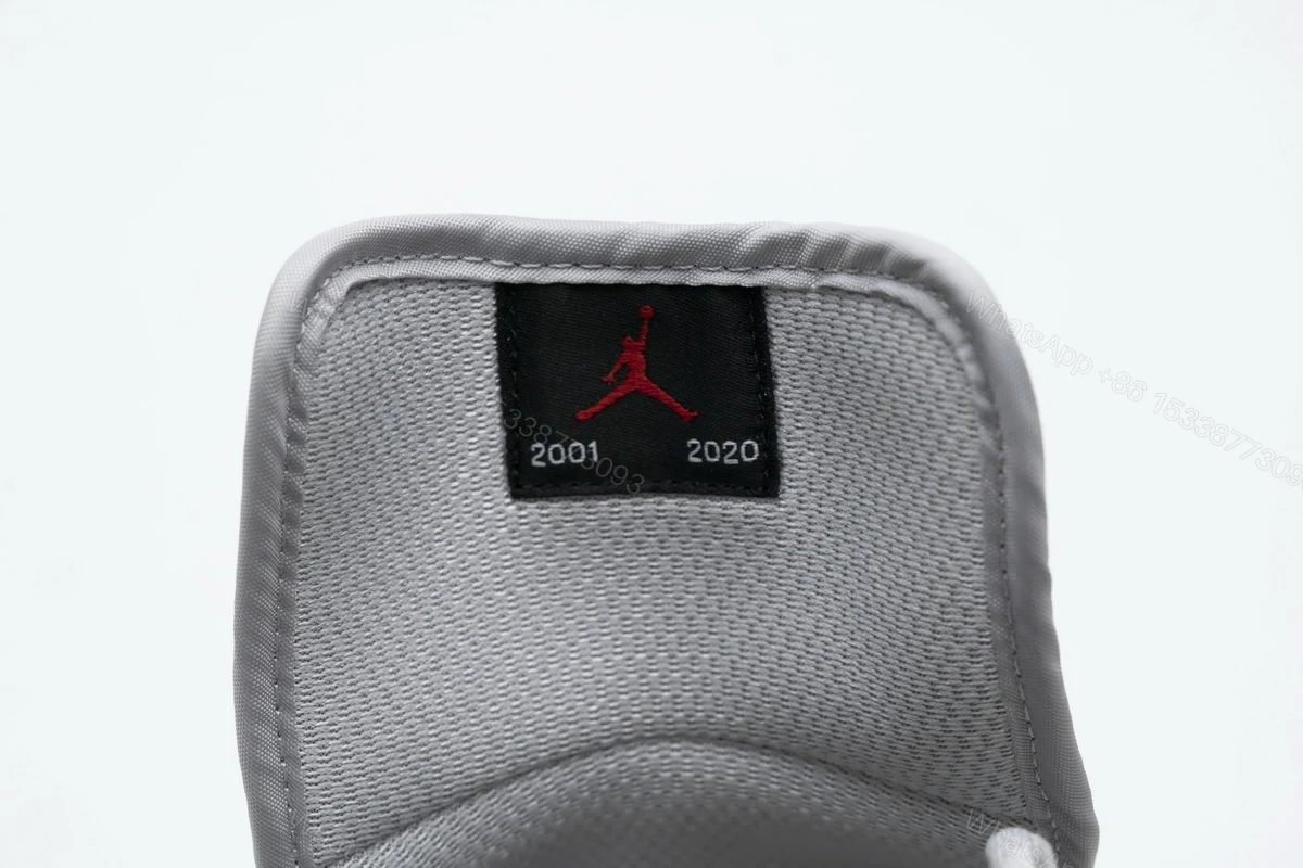 View 5 of Air Jordan 1 Retro High CO Japan Neutral Grey (2020) DC1788-029