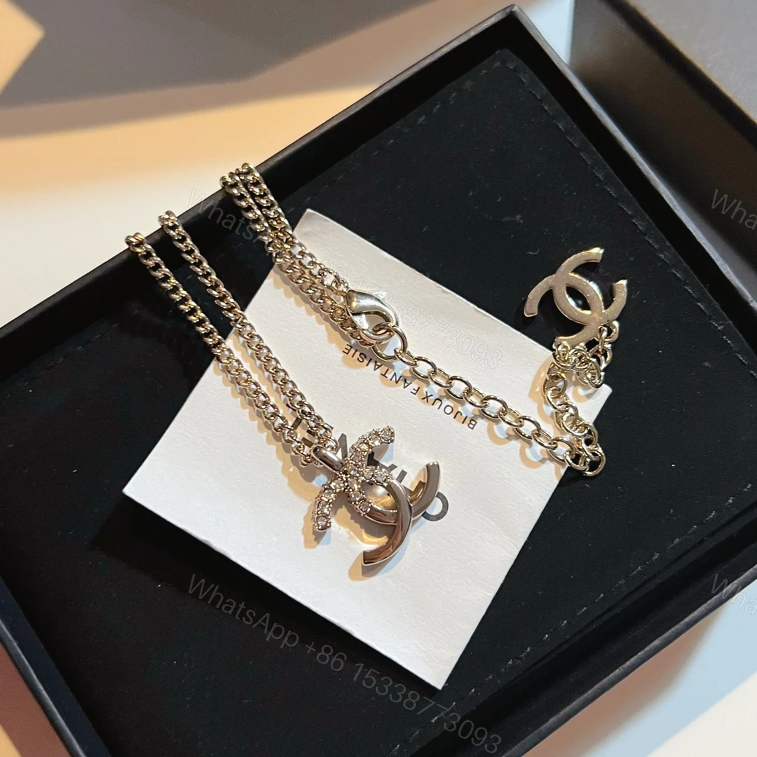 View 4 of EN – Lux Chanel Necklaces 029