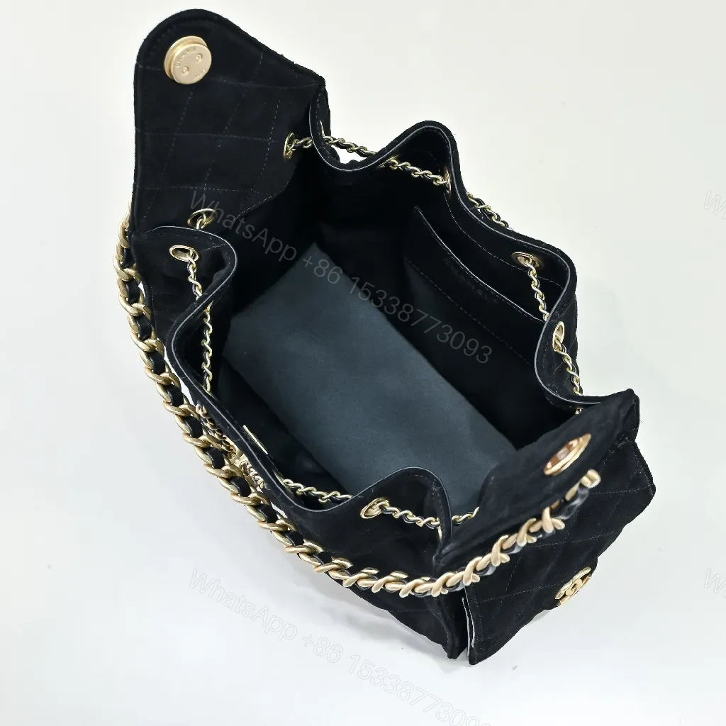 View 9 of Quilted Black Shoulder Bag: Gold Chain, Luxe Texture, Versatile Style