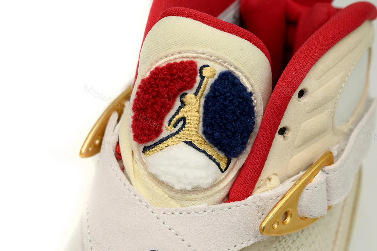 View 7 of SoleFly x Air Jordan 8 “Mi Caca Es Su Casa” FJ2850-107