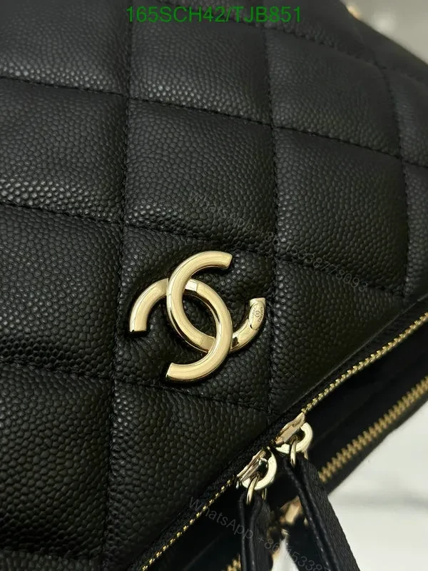 View 9 of Chanel Black Cowhide Hobo Bag CC Logo JK4721