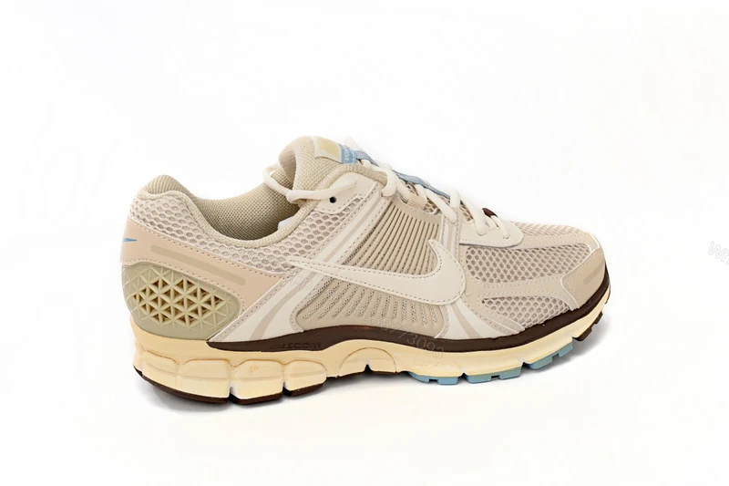 View 9 of NikeAir Zoom Vomero 5 Beige FB8825-111