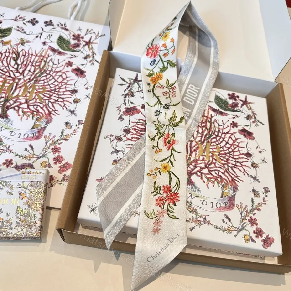 Vibrant Floral Card Case Set – Couture Botanical Style — view 1
