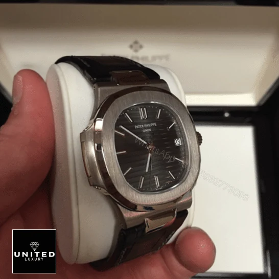 View 6 of Patek Philippe Nautilus 5711G-001 Replica