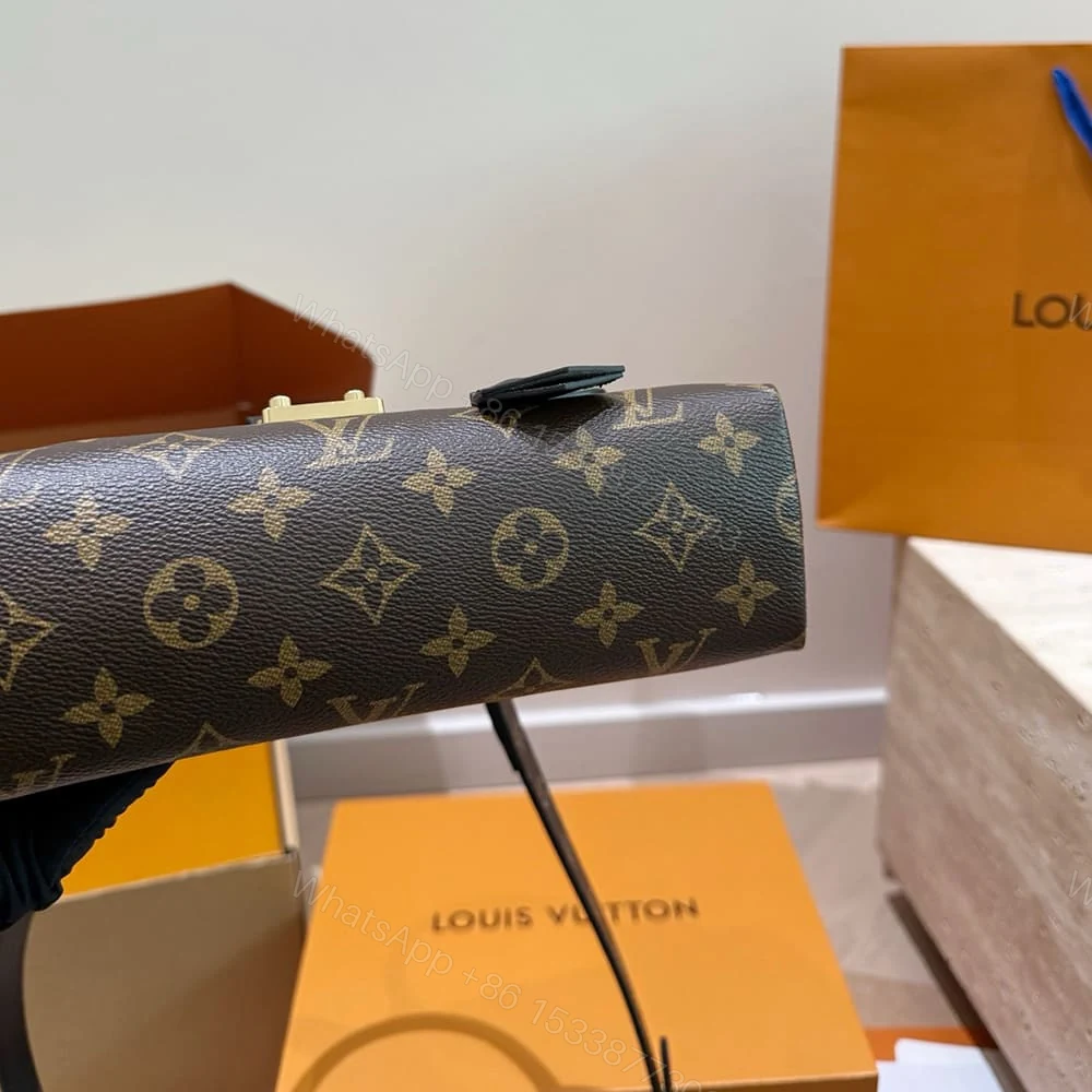 View 5 of LV Madeleine BB