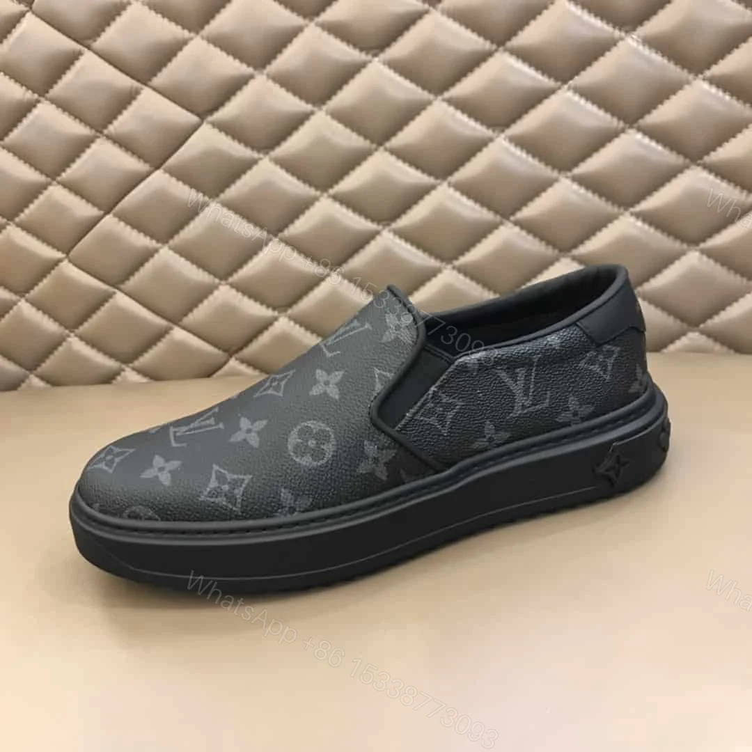 View 4 of LOUIS VUITTON LOW TOP SNEAKER – LV41