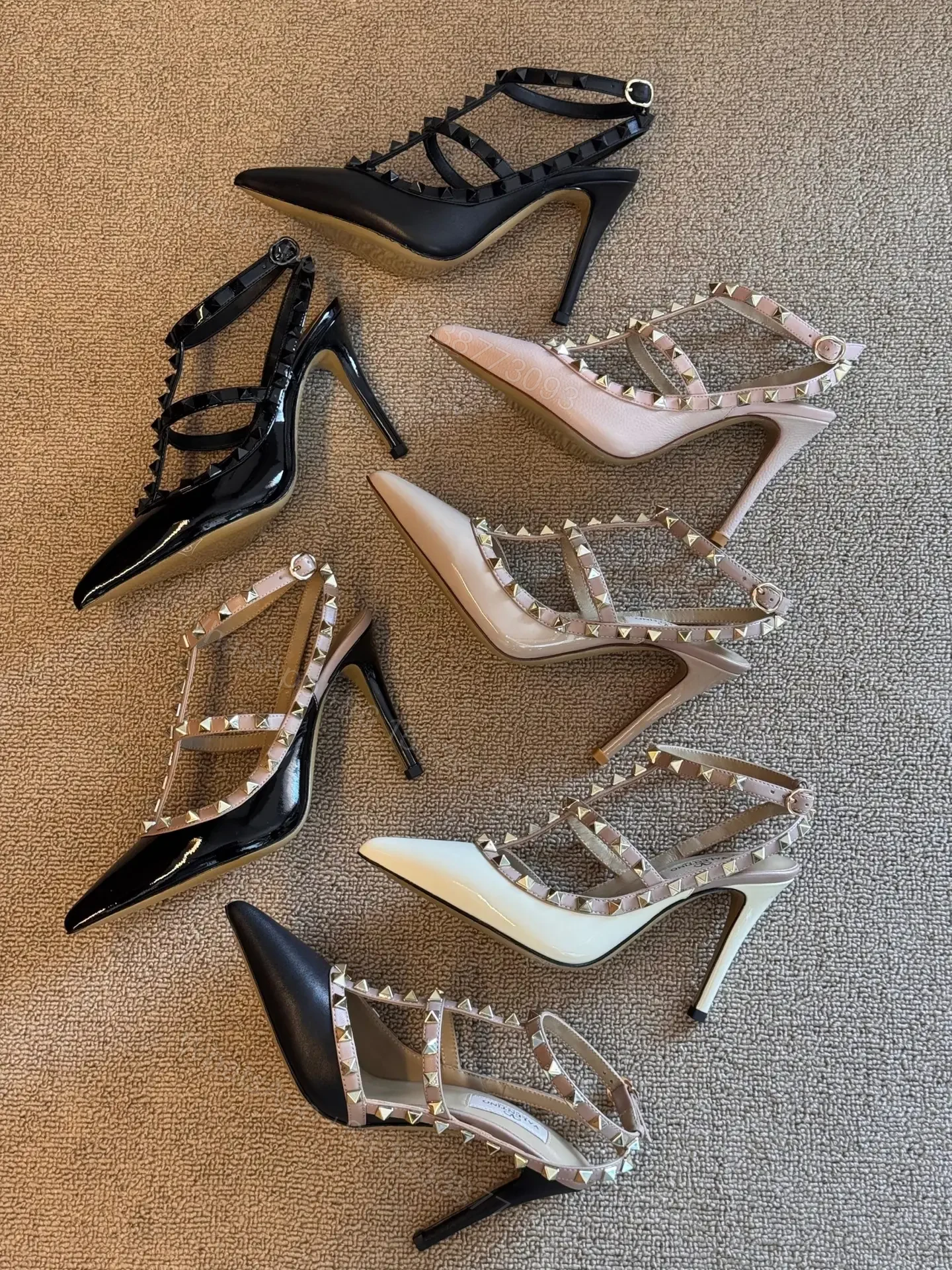 VALENTINO — view 1